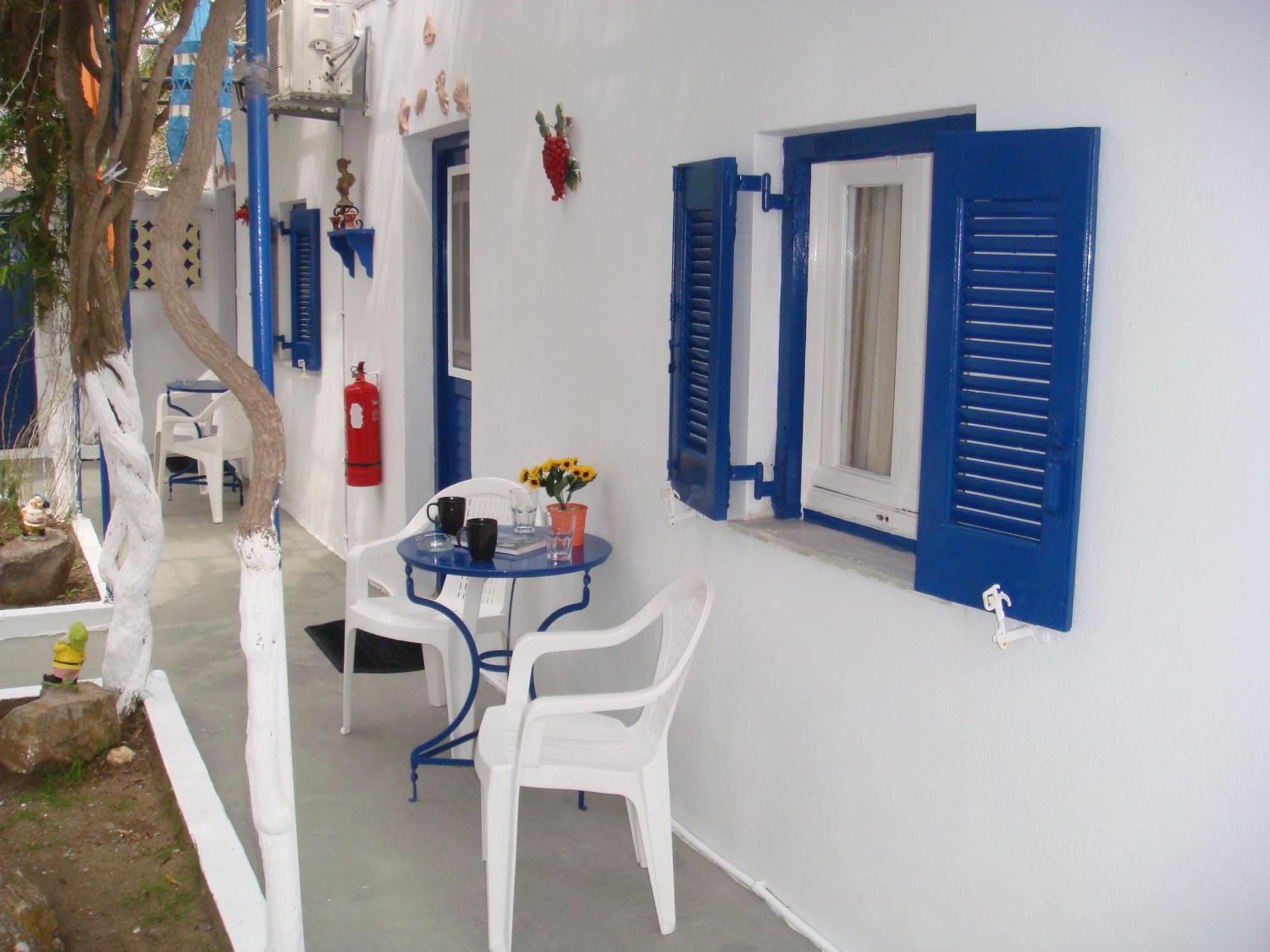 Boussetil Rooms Capanmat Tinos Екстер'єр фото