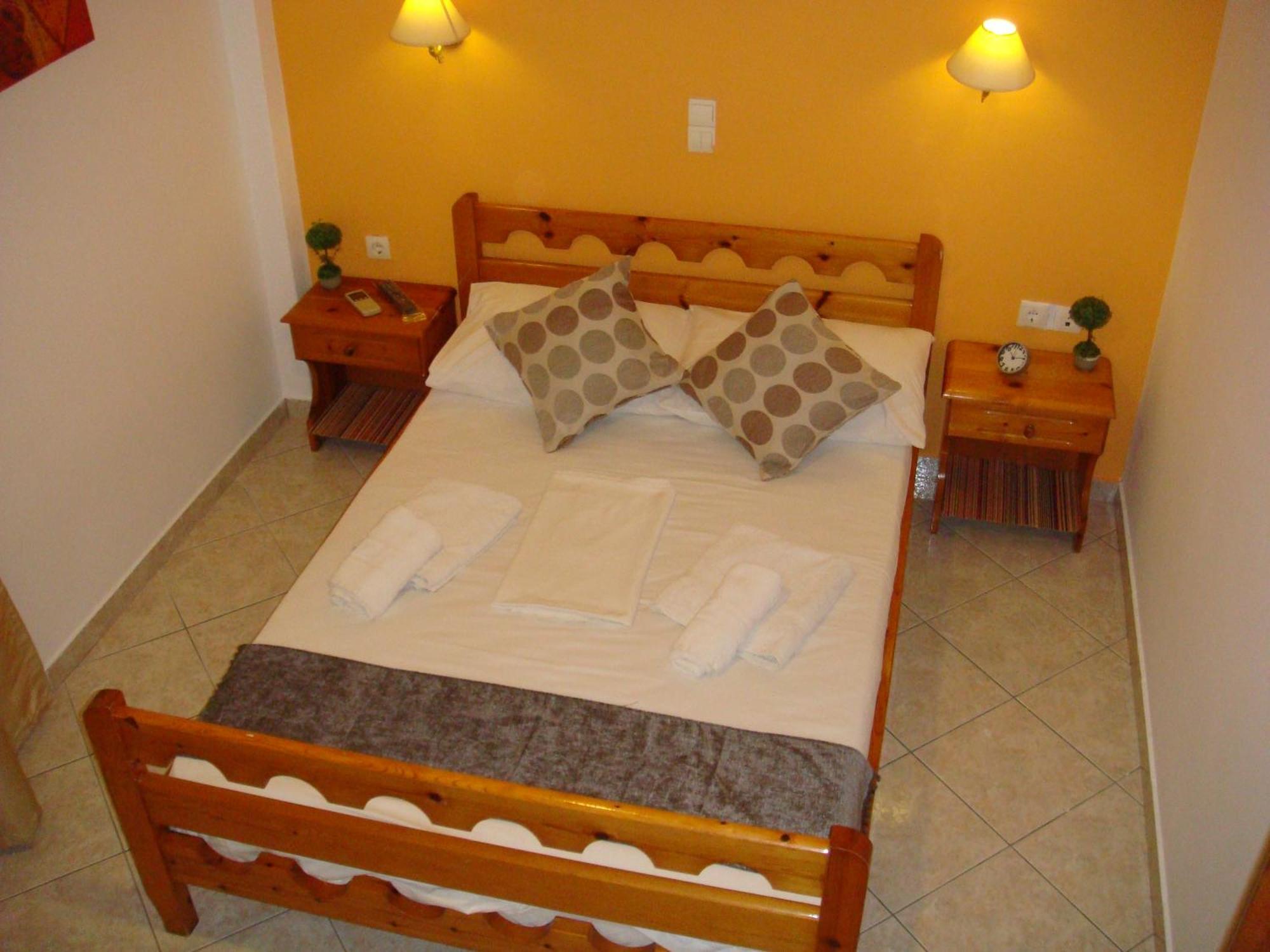 Boussetil Rooms Capanmat Tinos Екстер'єр фото