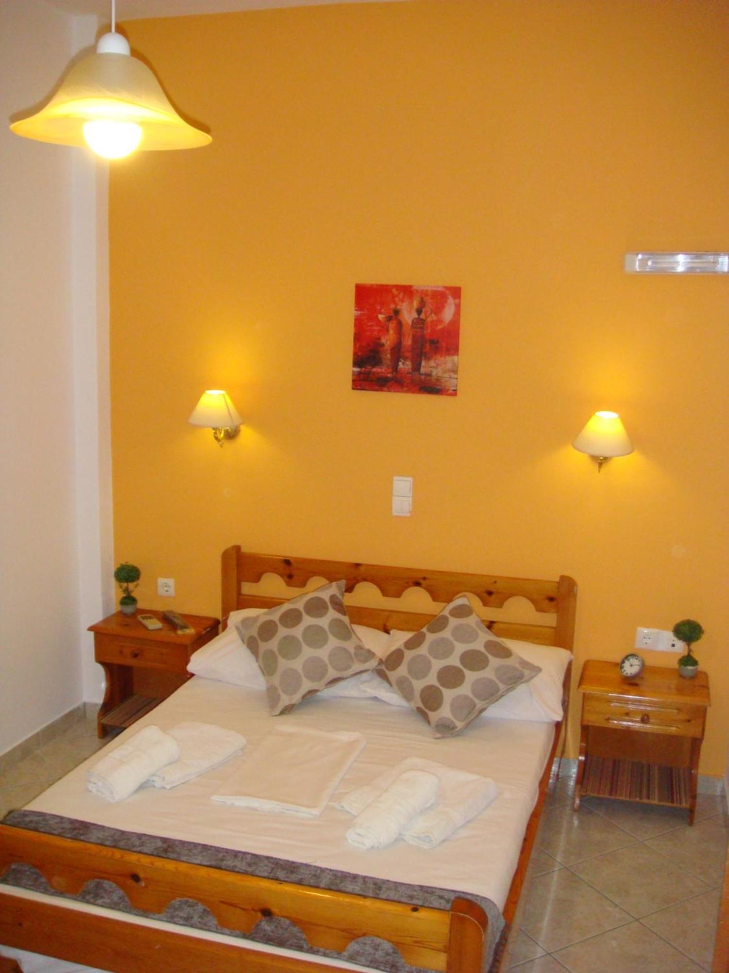 Boussetil Rooms Capanmat Tinos Екстер'єр фото