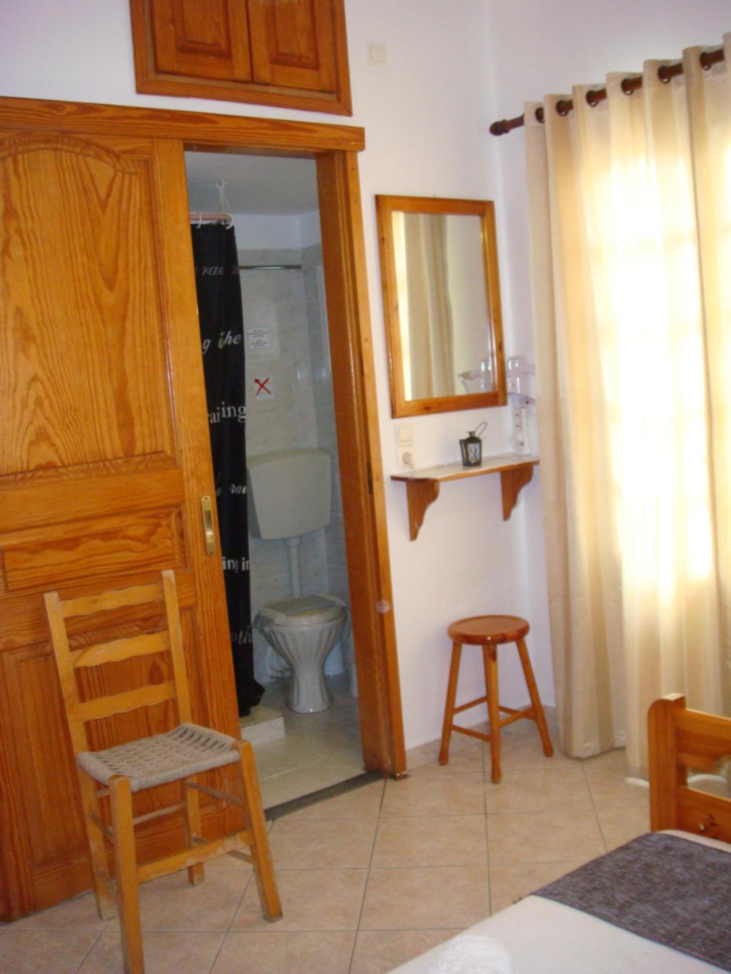 Boussetil Rooms Capanmat Tinos Екстер'єр фото
