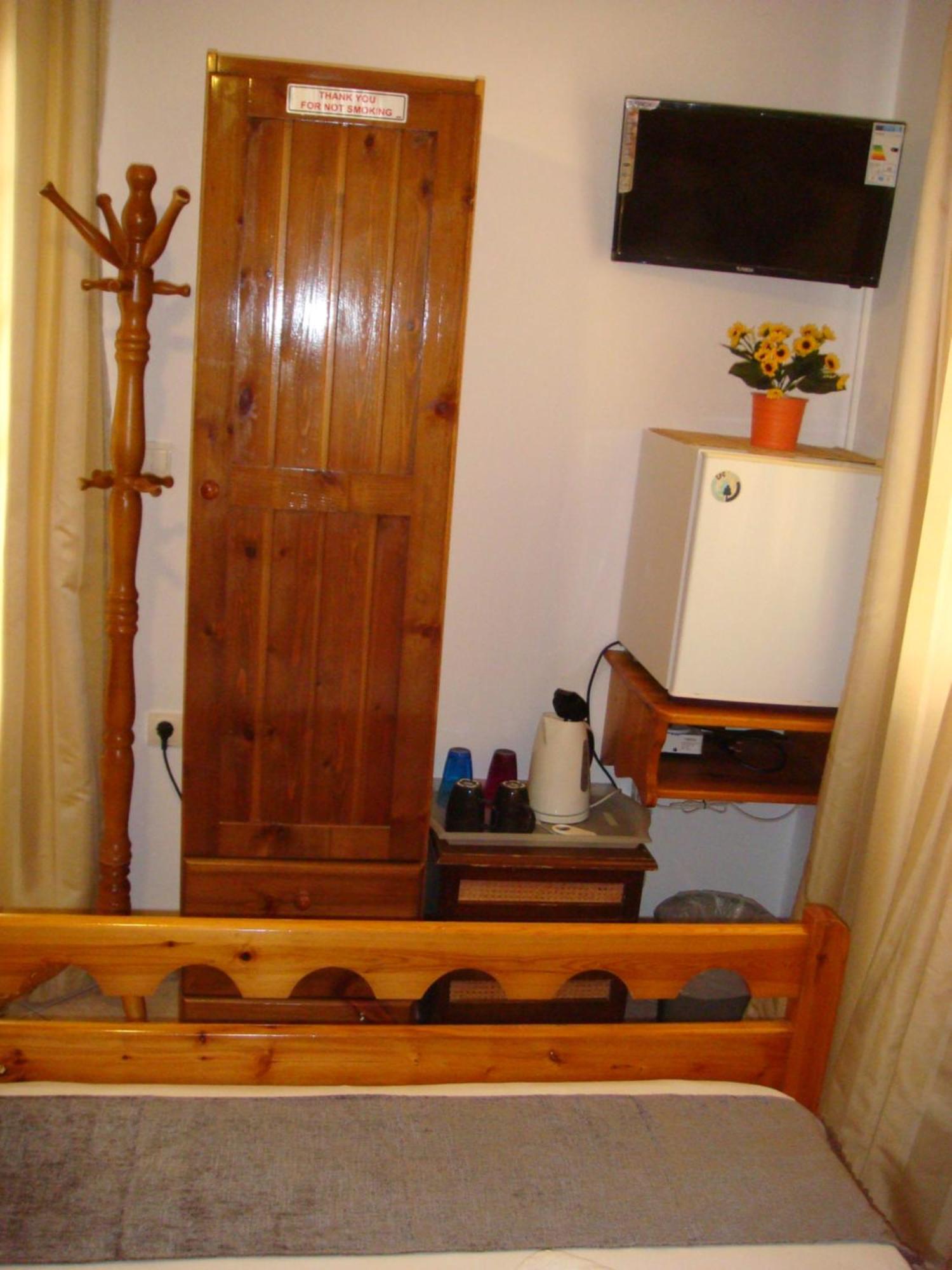 Boussetil Rooms Capanmat Tinos Екстер'єр фото