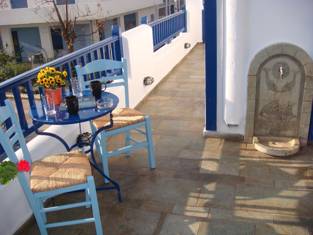 Boussetil Rooms Capanmat Tinos Екстер'єр фото