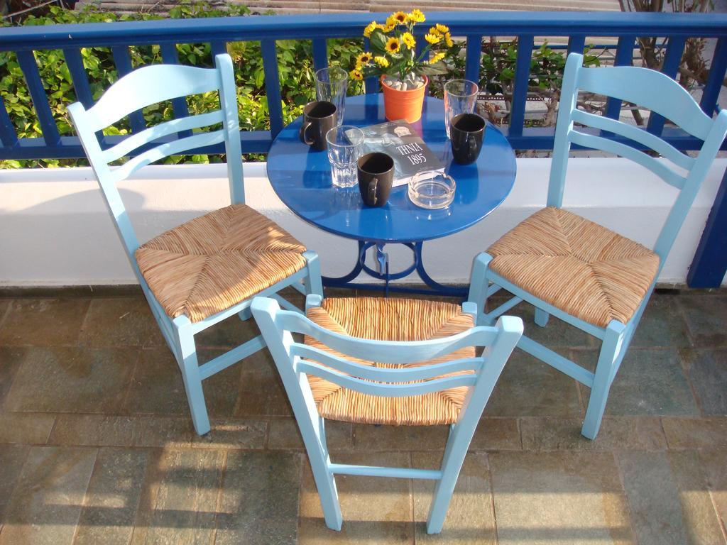 Boussetil Rooms Capanmat Tinos Екстер'єр фото