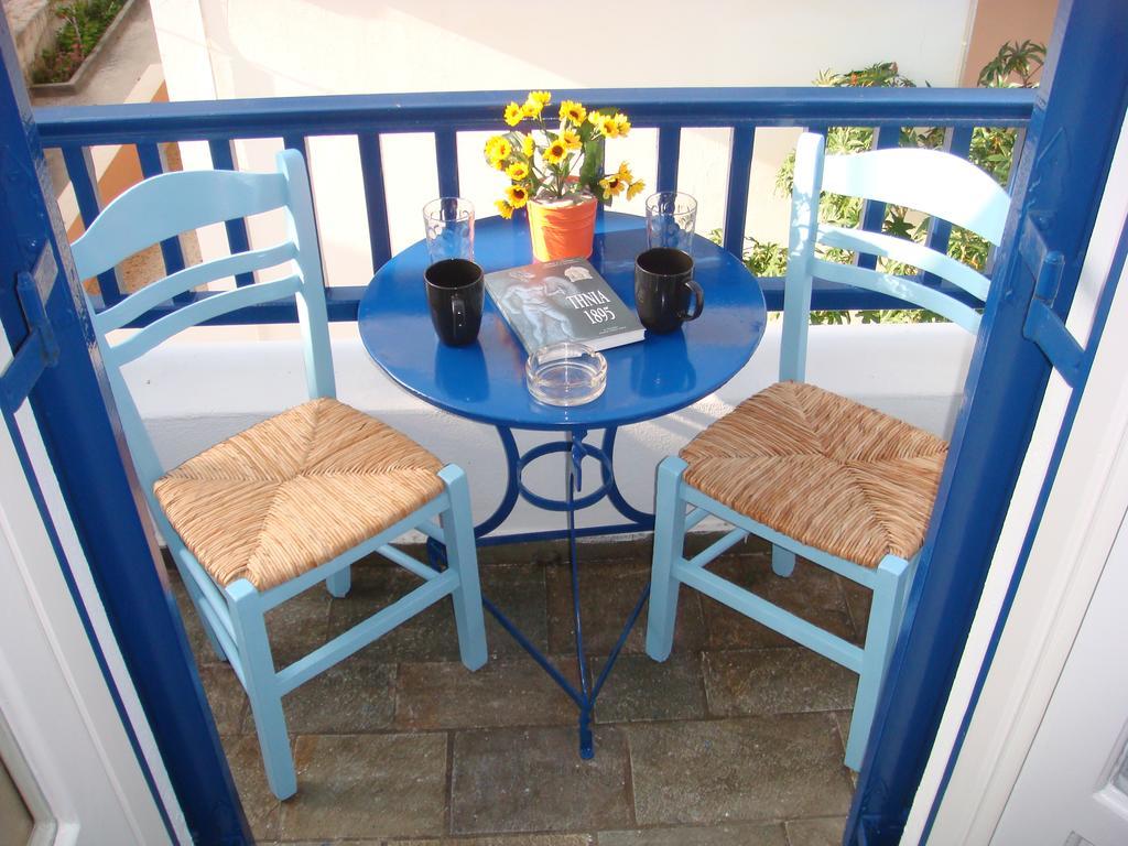 Boussetil Rooms Capanmat Tinos Екстер'єр фото