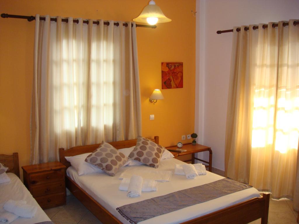 Boussetil Rooms Capanmat Tinos Екстер'єр фото