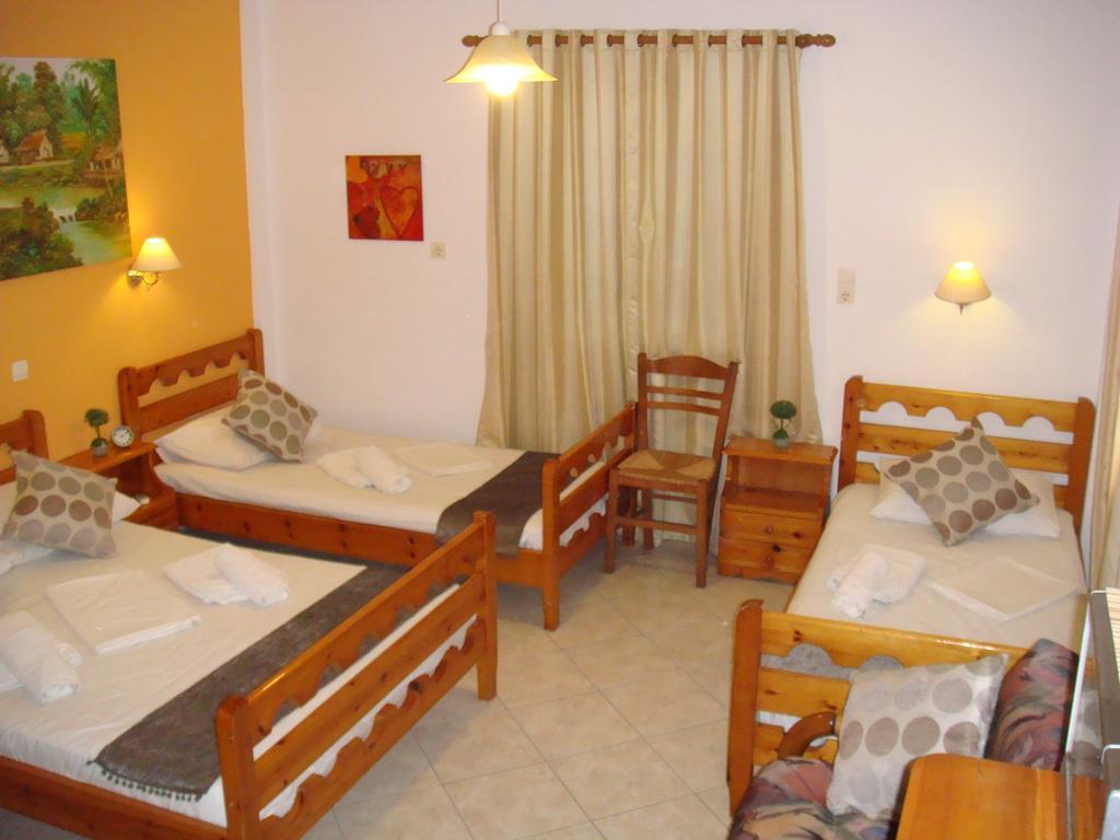 Boussetil Rooms Capanmat Tinos Екстер'єр фото