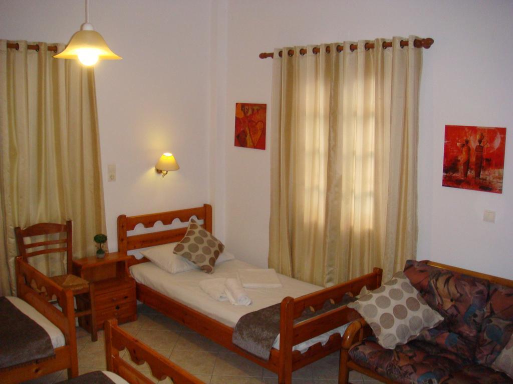 Boussetil Rooms Capanmat Tinos Екстер'єр фото