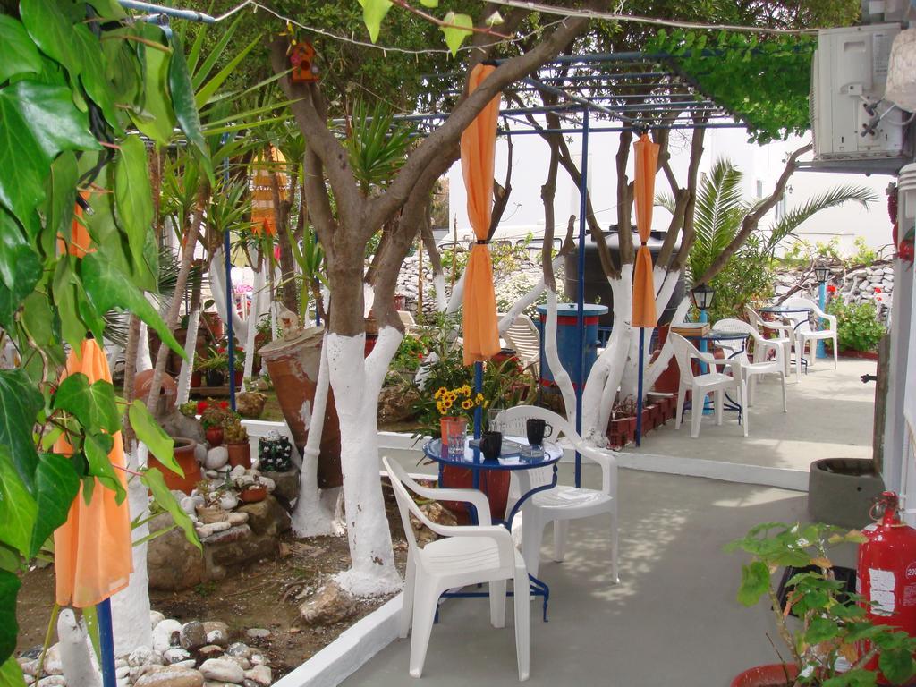 Boussetil Rooms Capanmat Tinos Екстер'єр фото
